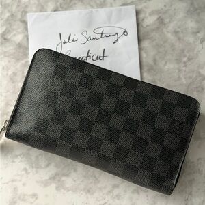 Louis Vuitton Organizer wallet
